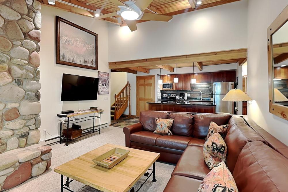 Timberline Condominiums 1 Bedroom plus Loft Deluxe Unit C3G